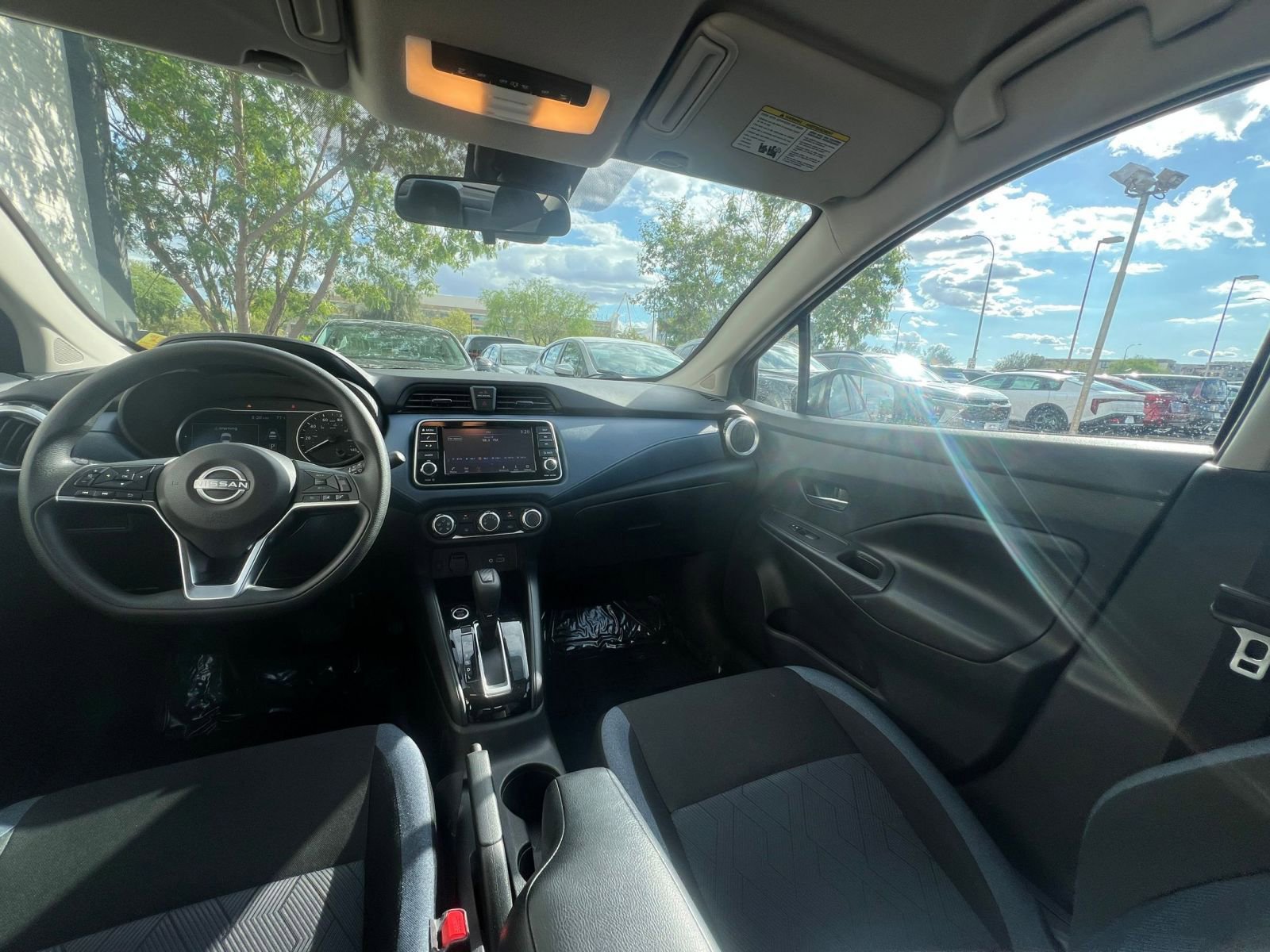 Used 2025 Nissan Versa SV FWD image 35