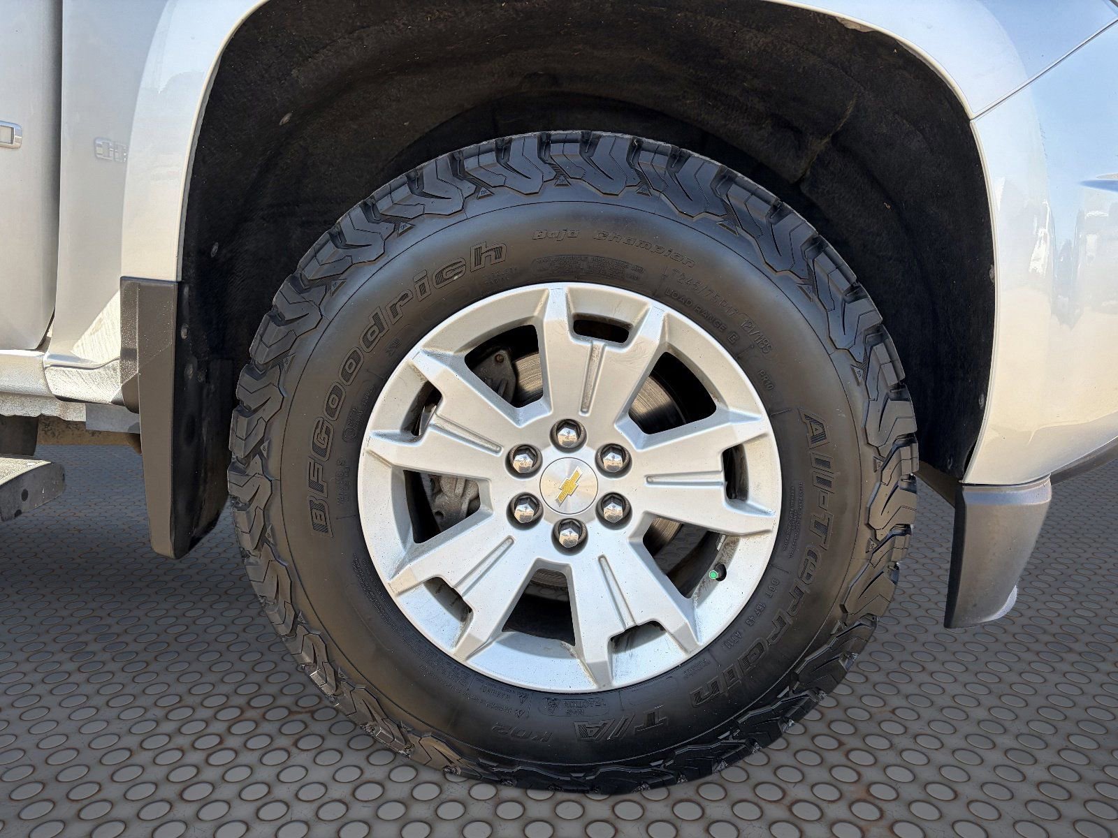 Used 2018 Chevrolet Colorado LT w/ LT Convenience Package AWD/4WD image 10