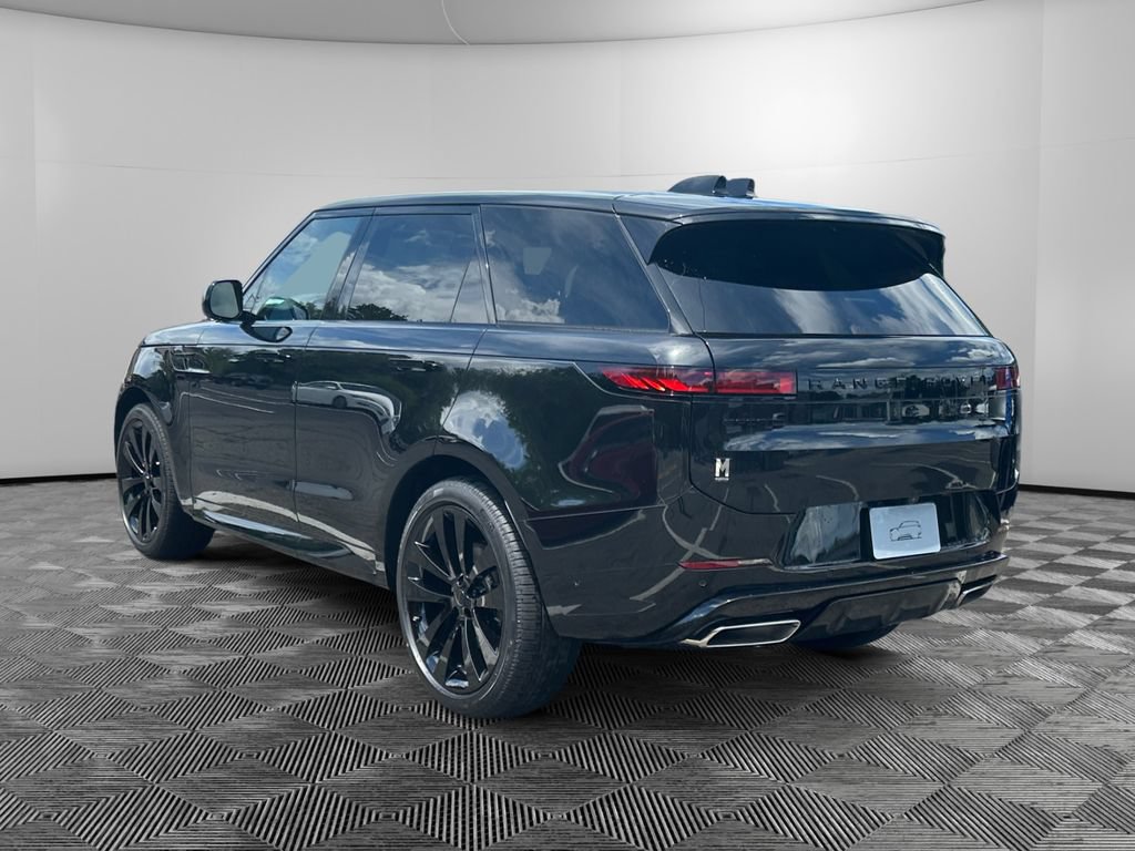 New 2026 Land Rover Range Rover Sport Dynamic SE AWD/4WD image 3