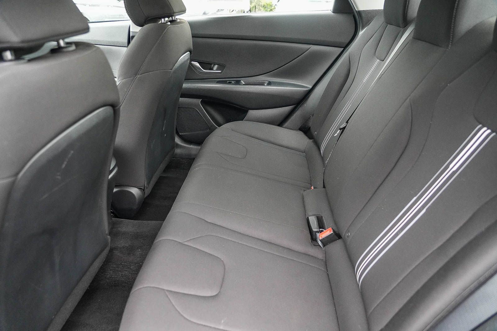 Used 2023 Hyundai Elantra SEL w/ Cargo Package FWD image 18