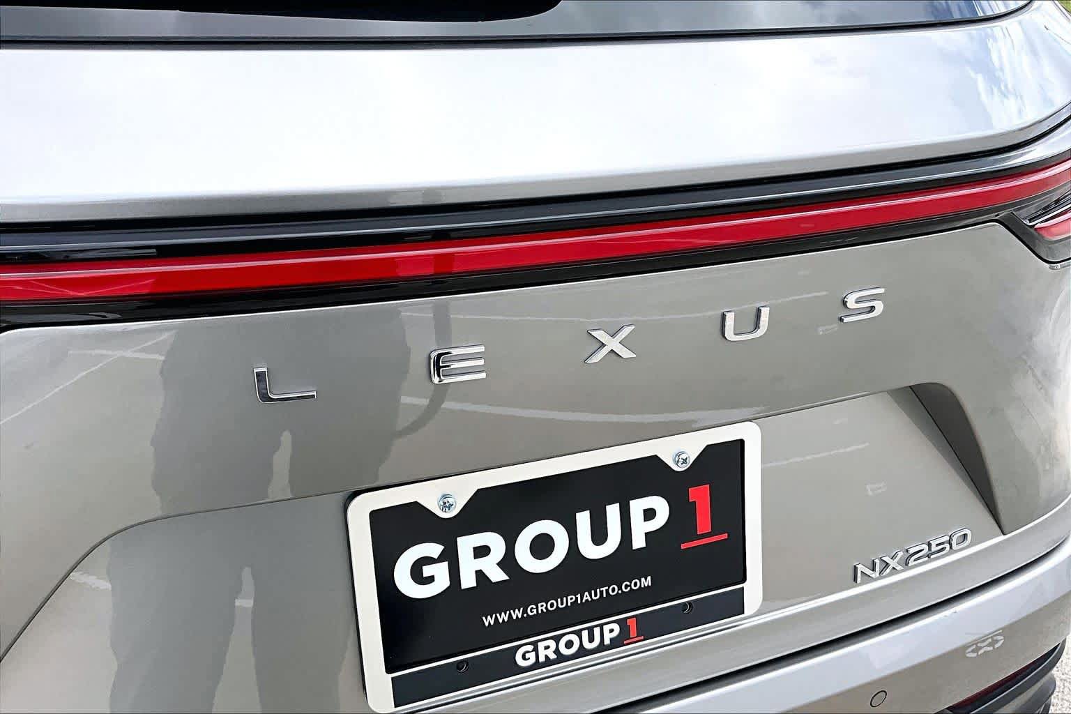 Used 2025 Lexus NX 250 FWD w/ Accessory Package (Z1) image 31