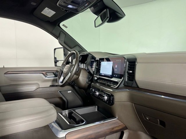 Used 2024 GMC Sierra 2500 SLT w/ SLT Premium Package image 23