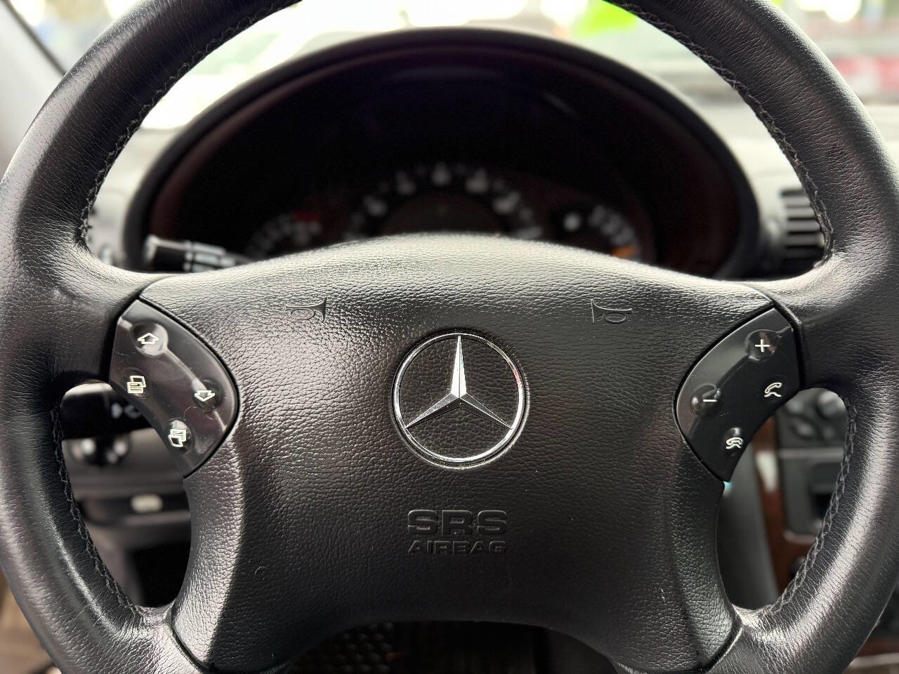 Used 2002 Mercedes-Benz C 240 Sedan image 31