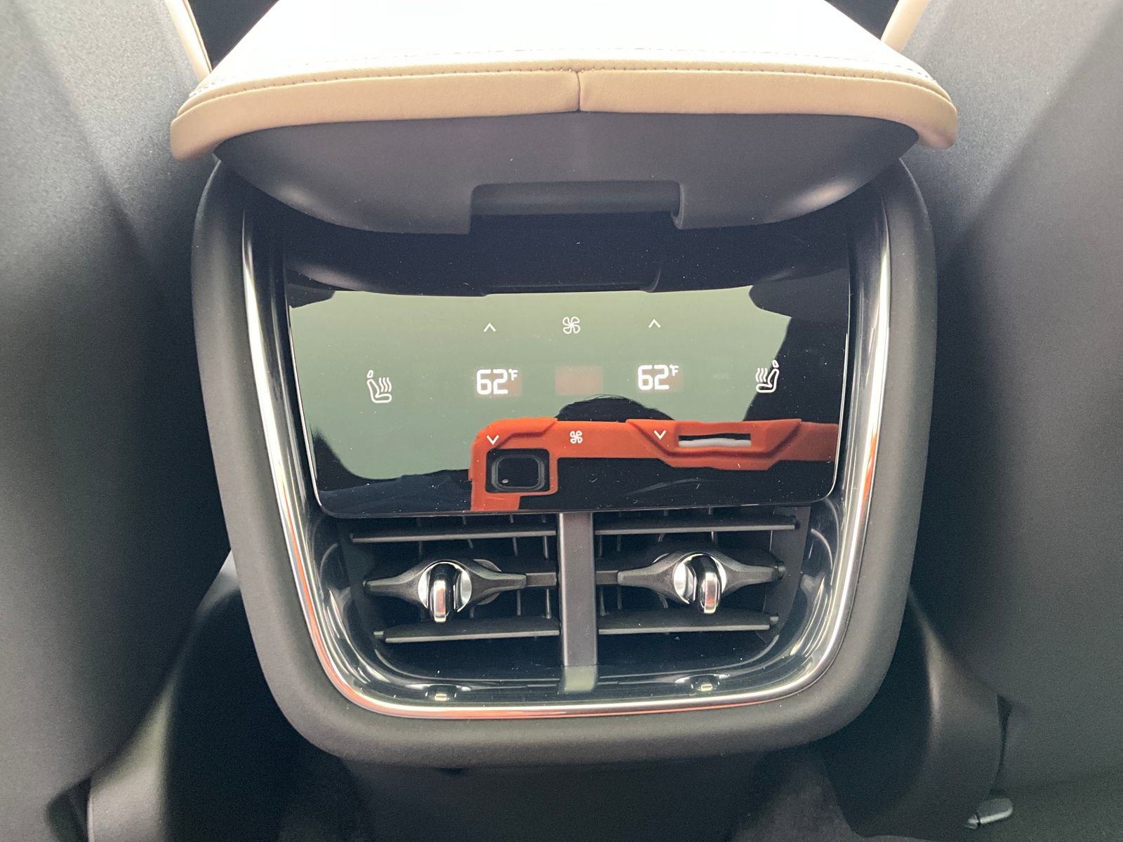 New 2026 Volvo EX90 Ultra image 28