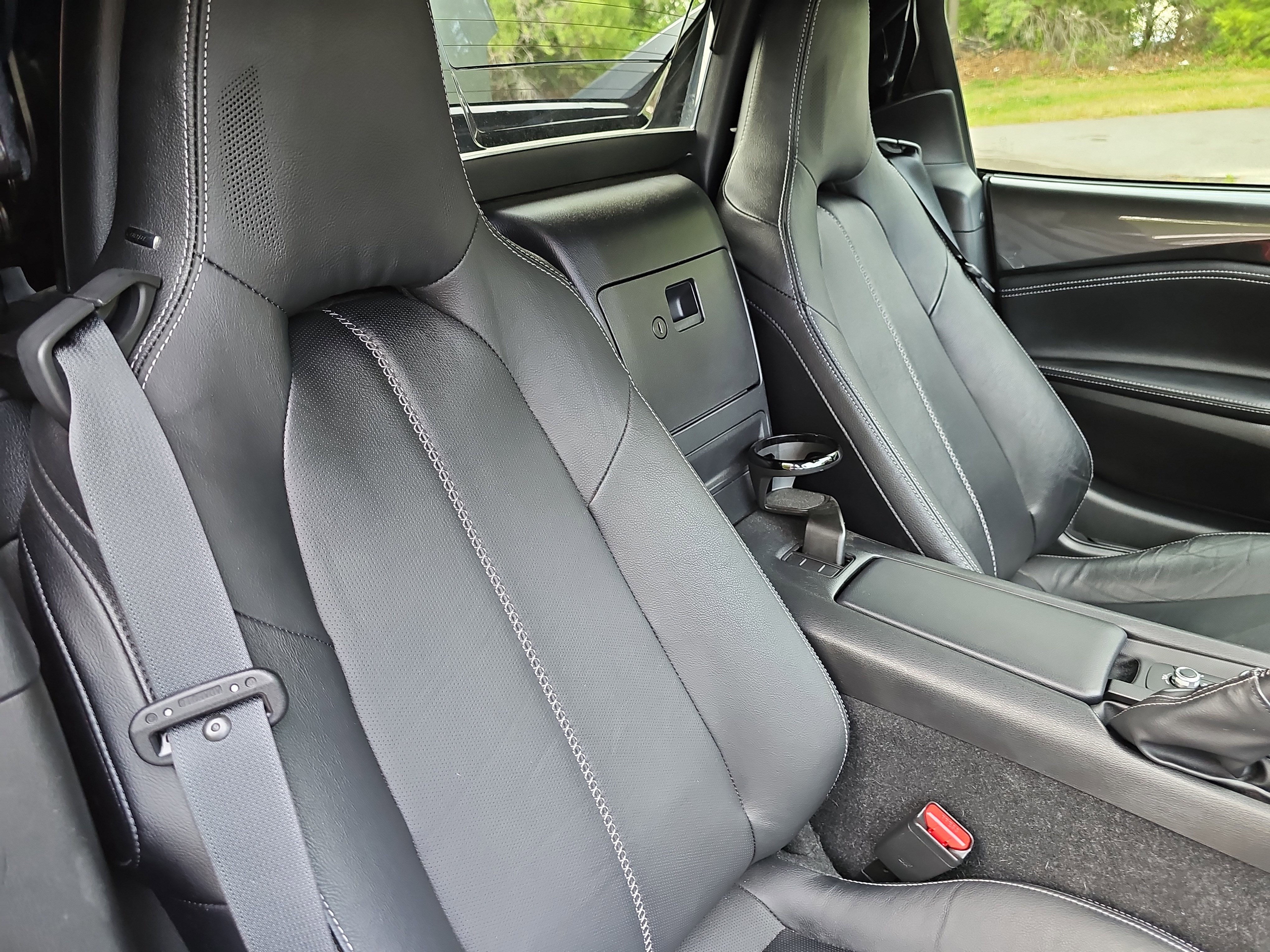 Used 2021 MAZDA MX-5 Miata RF Grand Touring RWD image 12