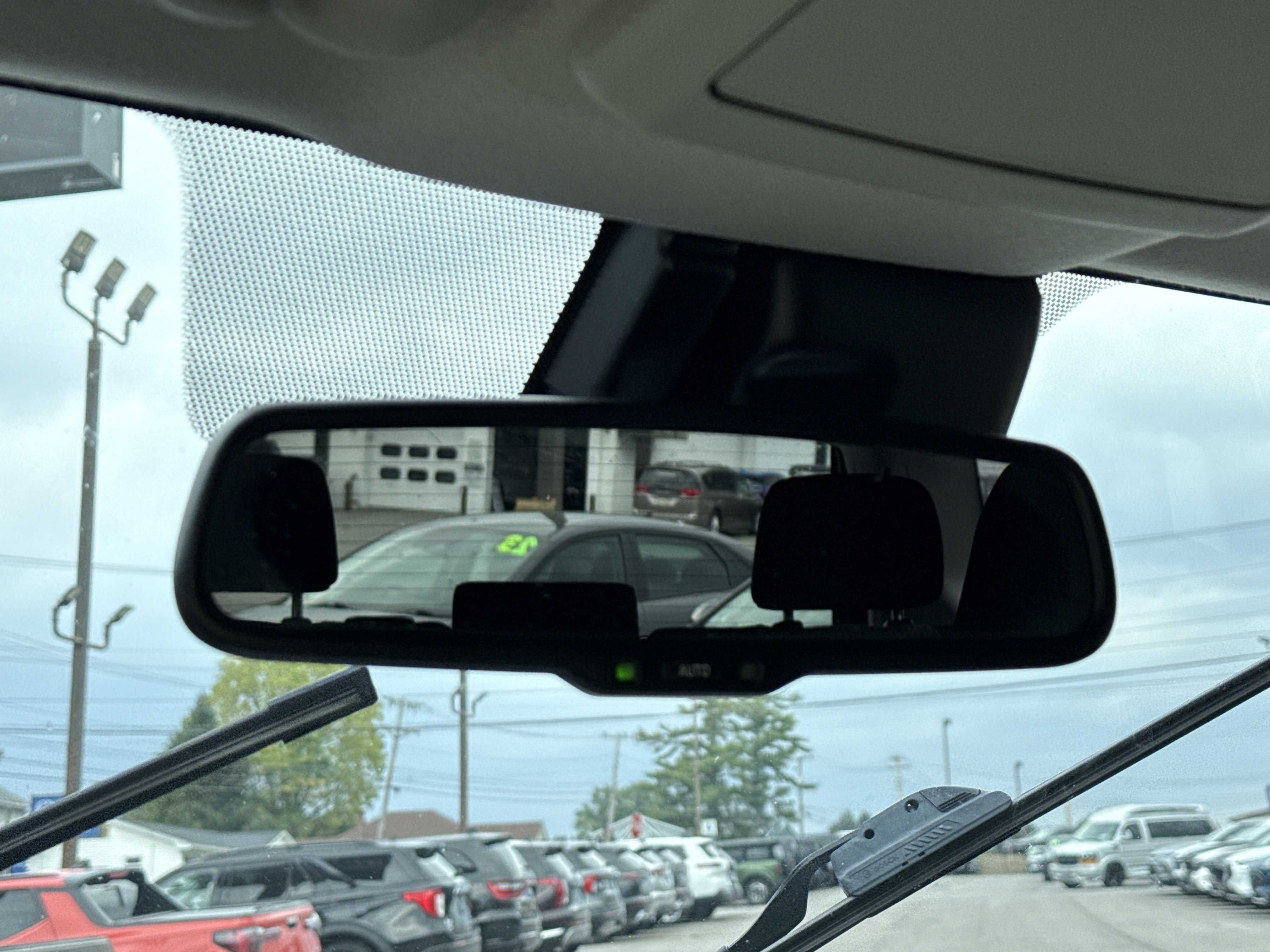 Used 2021 Toyota 4Runner SR5 AWD/4WD image 21
