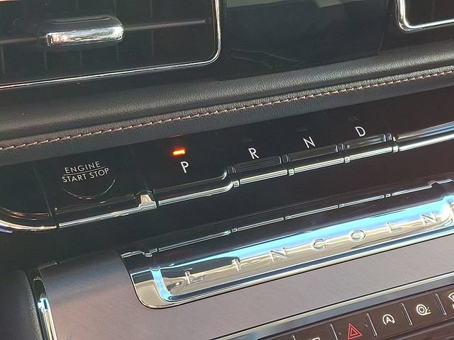 New 2025 Lincoln Aviator 2WD w/ Equipment Group 101A image 7