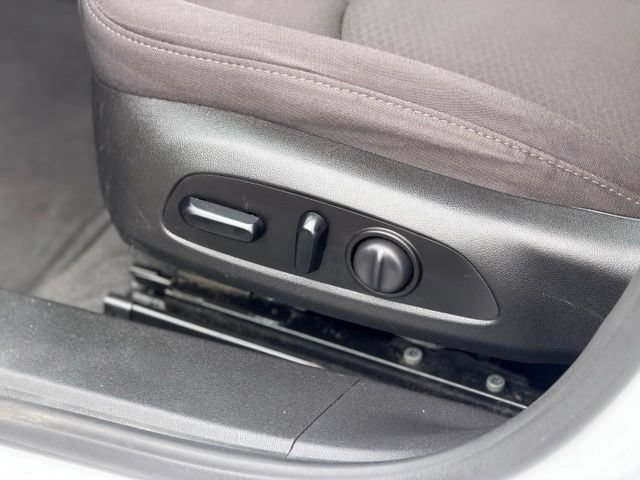 Used 2020 Chevrolet Malibu LS w/ Driver Confidence Package II FWD image 8