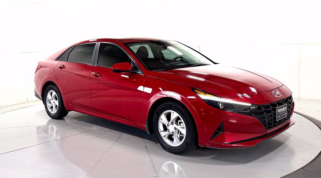 Used 2022 Hyundai Elantra SE