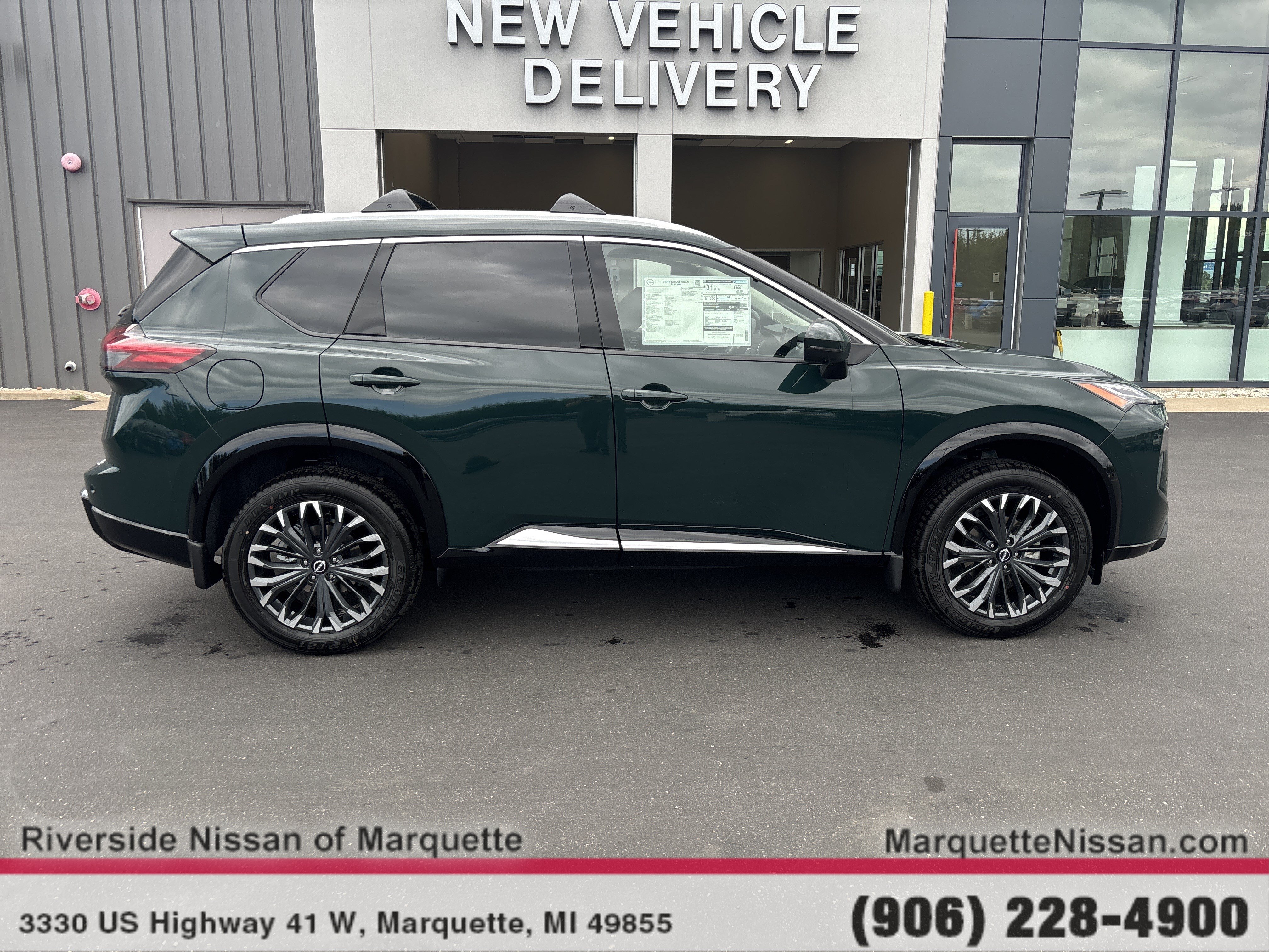 New 2026 Nissan Rogue Platinum AWD/4WD image 11
