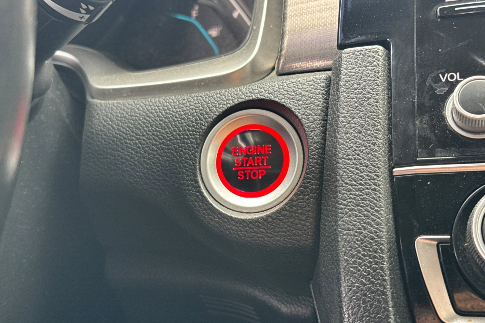 Used 2020 Honda Civic EX image 32