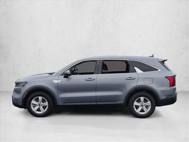 Used 2023 Kia Sorento LX FWD image 8