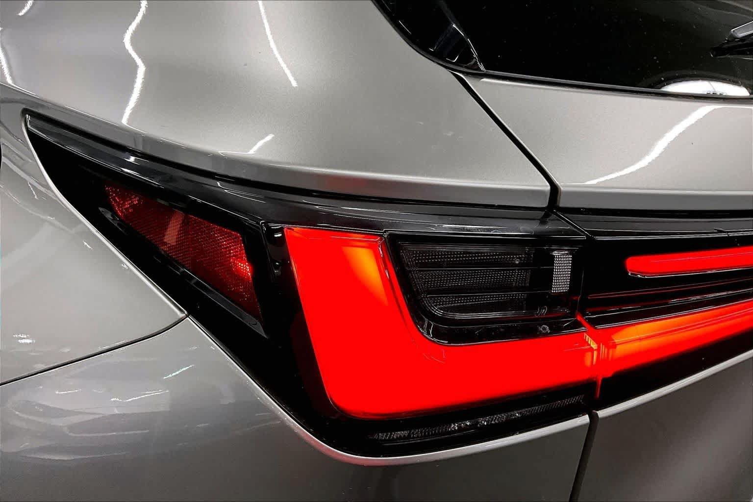 Used 2024 Lexus NX 350h AWD w/ Vision Package image 29