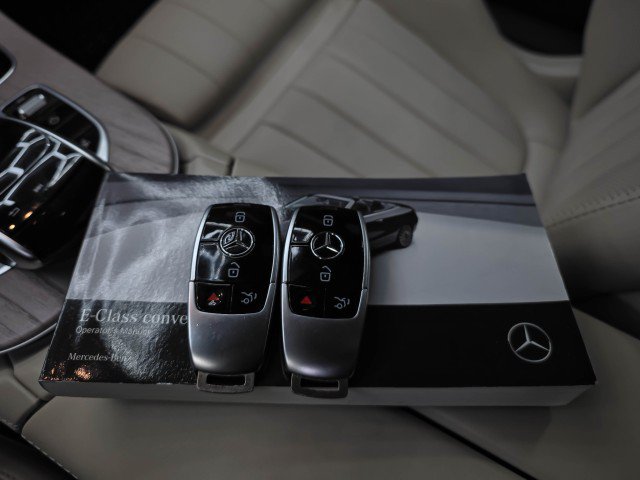 Used 2019 Mercedes-Benz E 450 4MATIC Cabriolet image 41