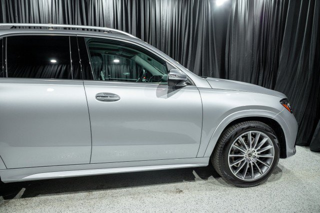 New 2026 Mercedes-Benz GLE 450e 4MATIC image 4