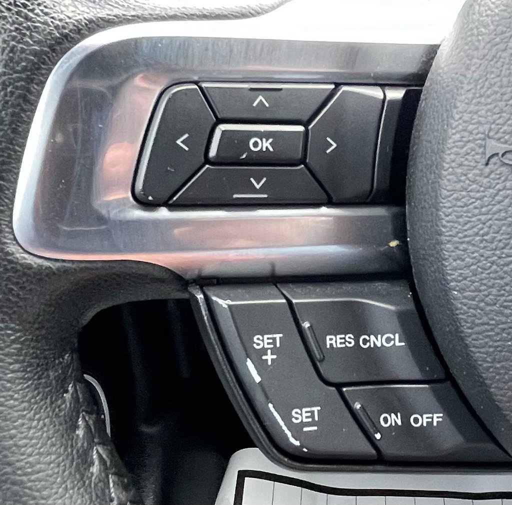 Used 2016 Ford Mustang GT Premium w/ Black Accent Package RWD image 17