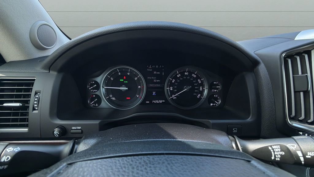 Used 2016 Toyota Land Cruiser w/ Four Season Floor Mat Package AWD/4WD image 21