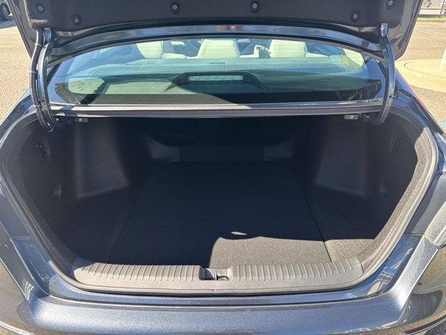 Used 2023 Honda Accord EX image 12