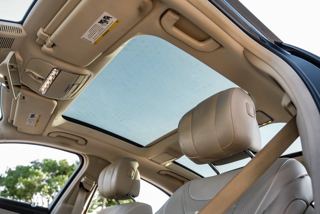 Used 2019 Mercedes-Benz S 560 Sedan image 22