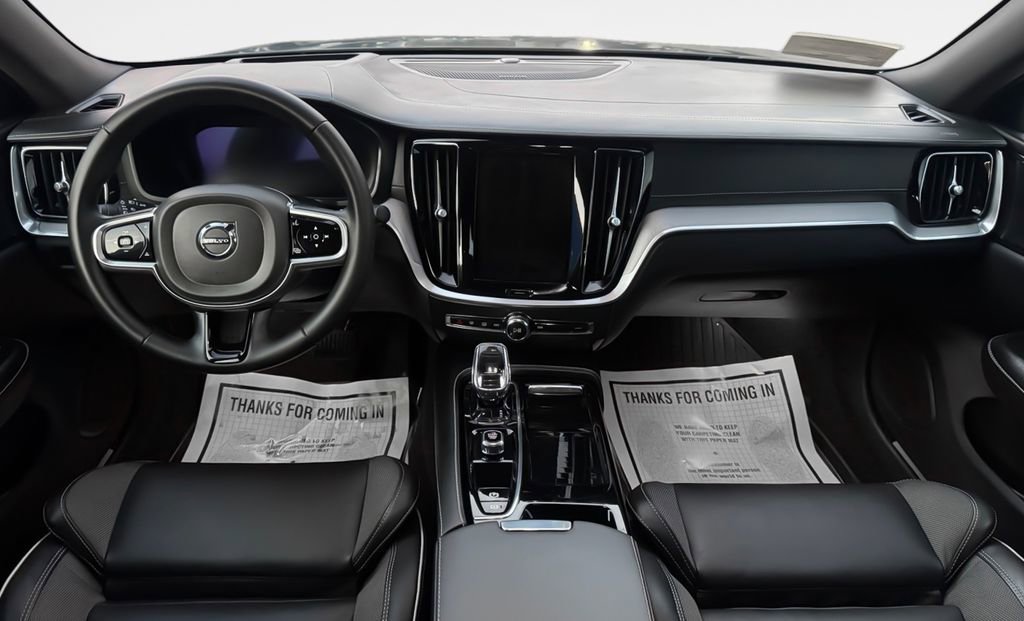 Used 2024 Volvo S60 T8 Ultimate image 16