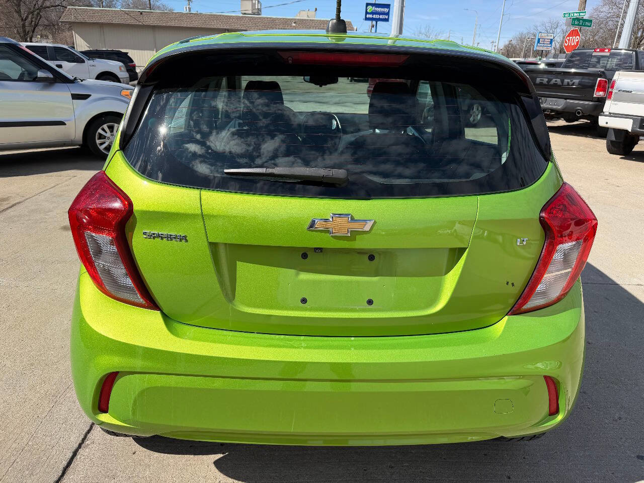 Used 2016 Chevrolet Spark LT image 6