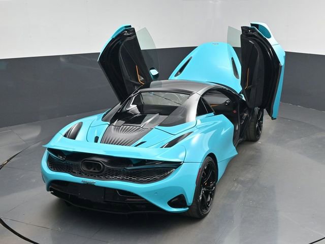 Used 2024 McLaren 750S Spider image 29
