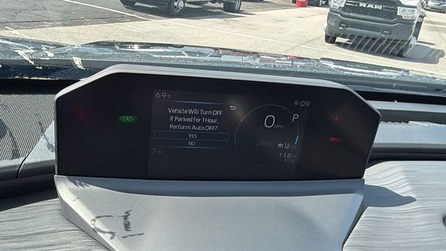 New 2026 Toyota C-HR AWD/4WD image 13