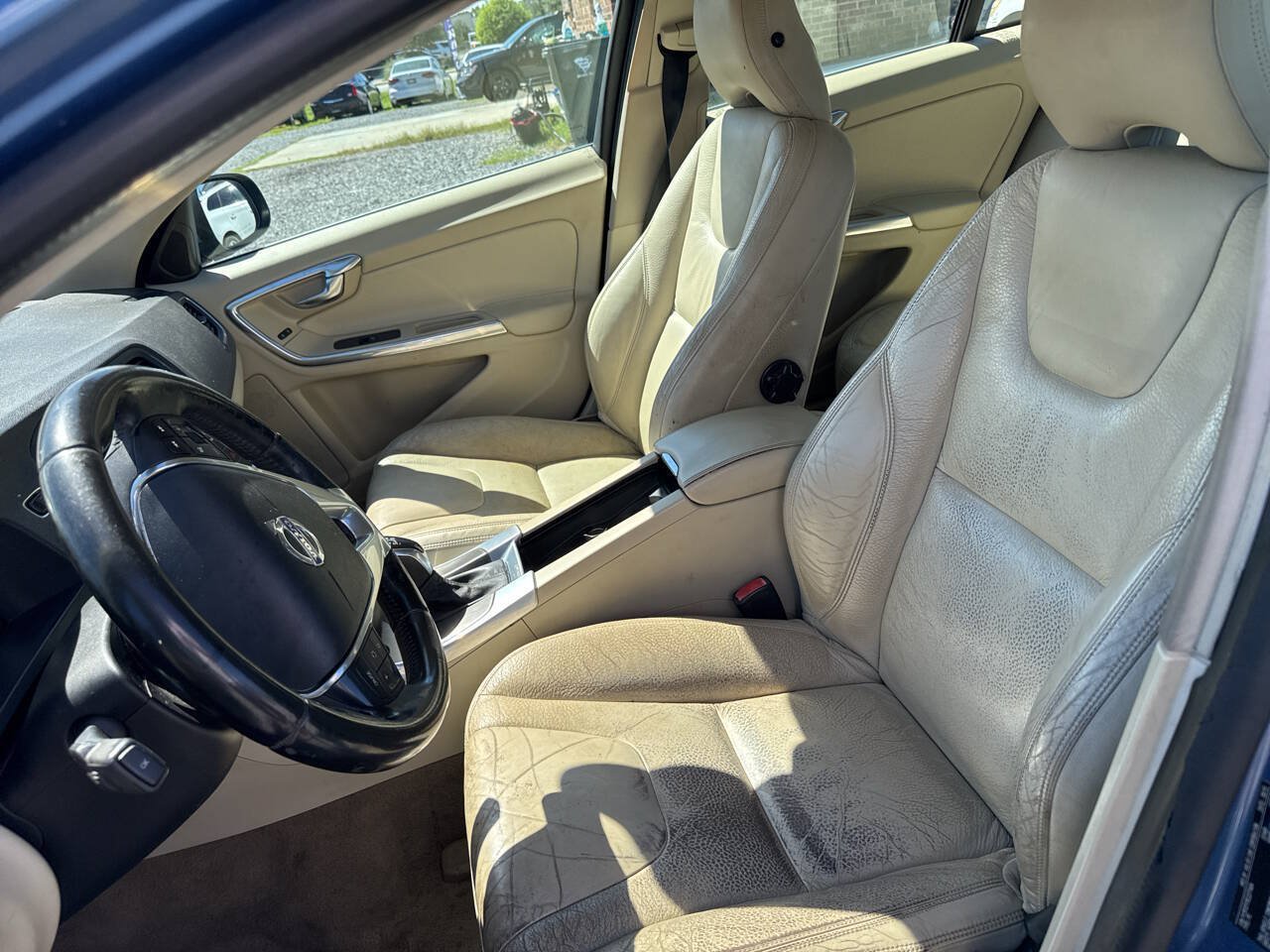Used 2014 Volvo S60 T5 FWD image 12