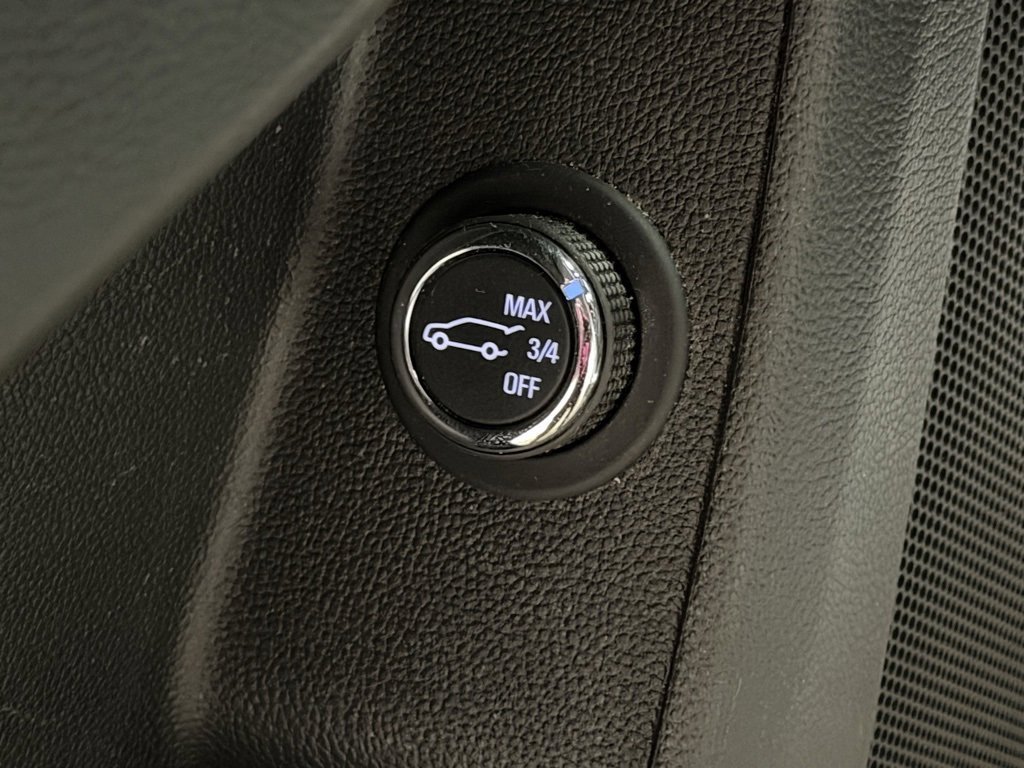 Certified 2023 Chevrolet Traverse RS w/ LPO, Floor Liner Package image 35