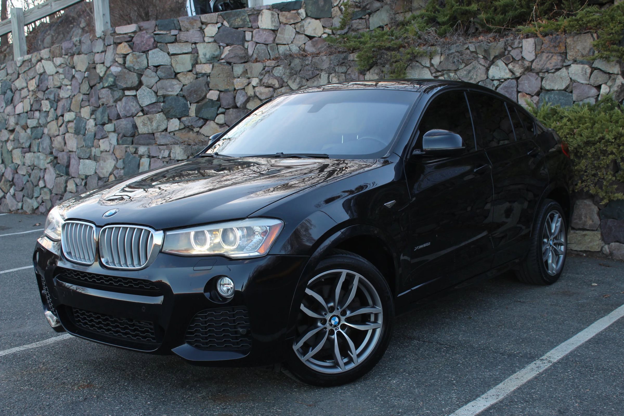 Used 2015 BMW X4 xDrive35i image 2