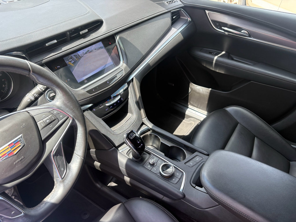 Used 2021 Cadillac XT5 Luxury w/ LPO, Floor Liner Package FWD image 17