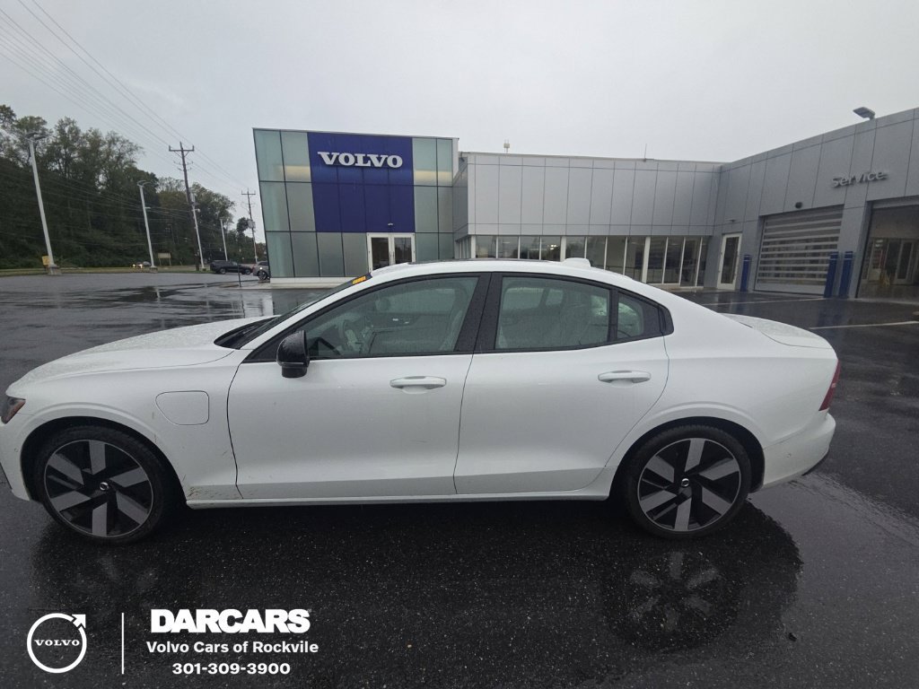 Used 2024 Volvo S60 T8 Ultimate w/ Climate Package
