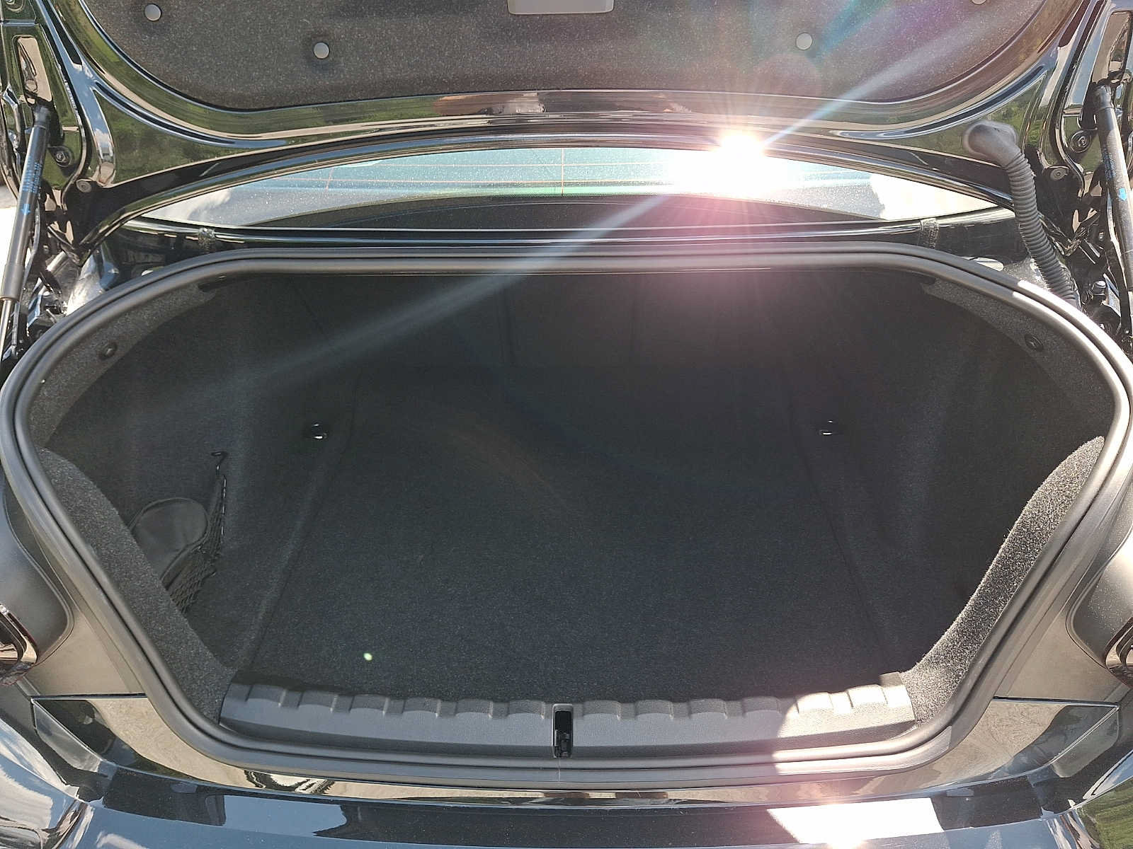 Used 2024 BMW M2 w/ Lighting Package RWD image 30