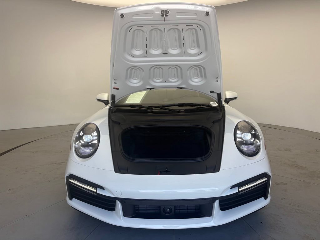 Certified 2024 Porsche 911 Turbo AWD/4WD image 5