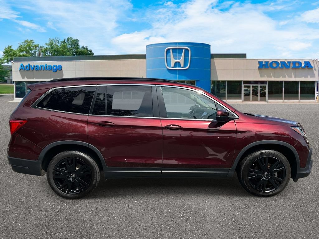 Certified 2022 Honda Pilot Special Edition image 3