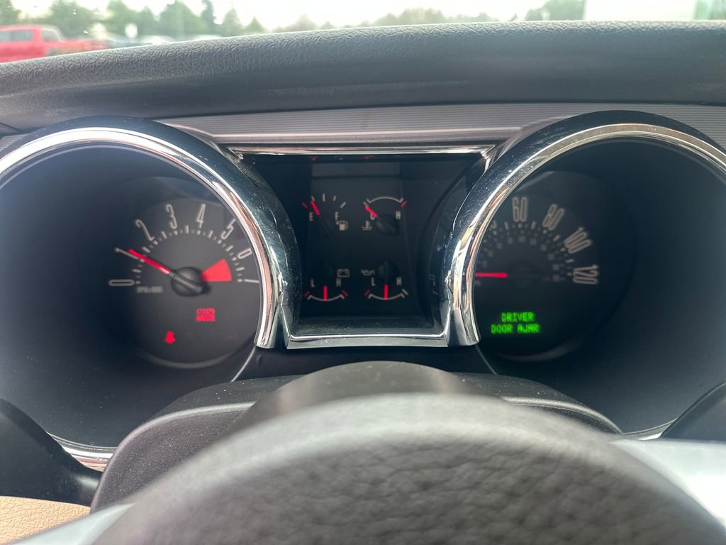 Used 2007 Ford Mustang Deluxe image 15
