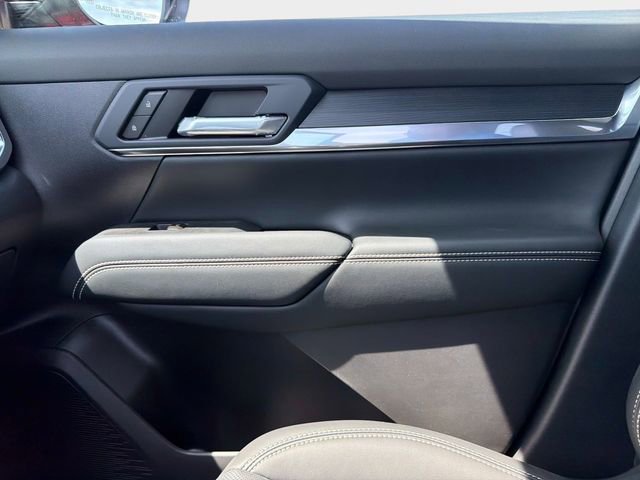 New 2026 GMC Terrain Elevation w/ Elevation Premium Package FWD image 22