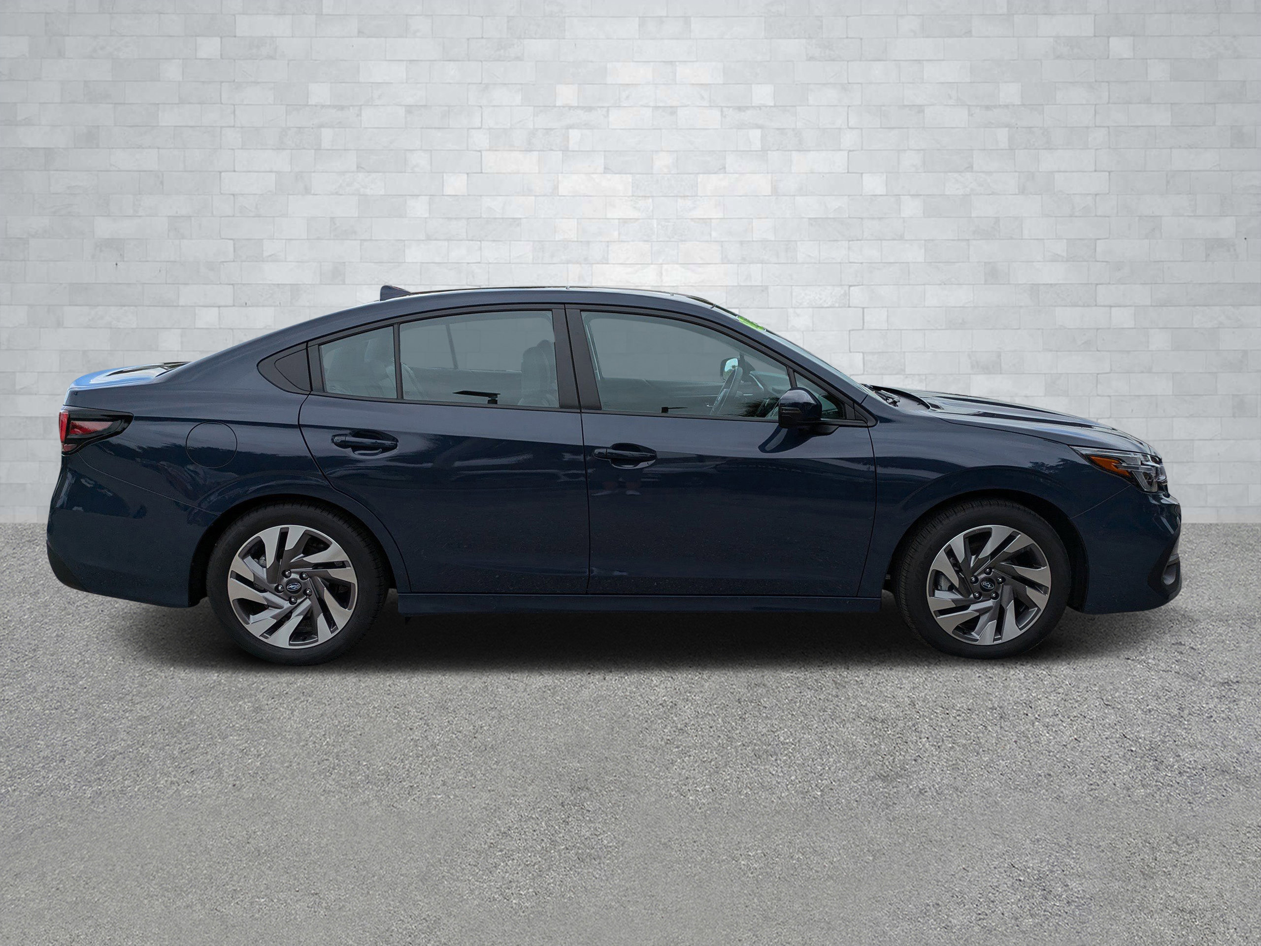 Certified 2025 Subaru Legacy Limited image 4