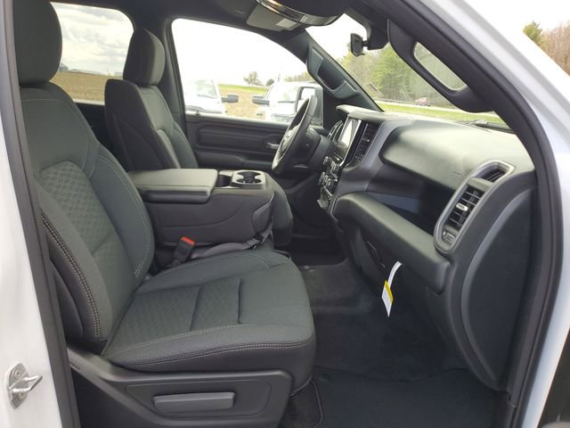 New 2025 RAM 1500 Tradesman w/ Night Edition AWD/4WD image 25