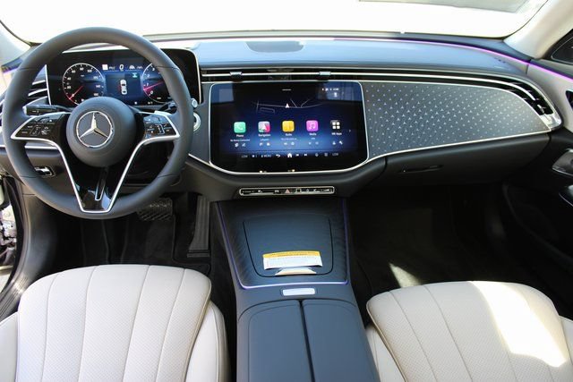 New 2026 Mercedes-Benz E 350 4MATIC Sedan image 34