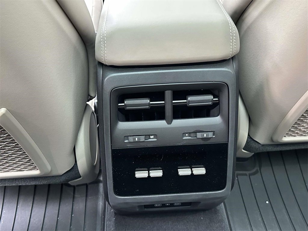 Certified 2024 Porsche Macan Turbo Electric image 13