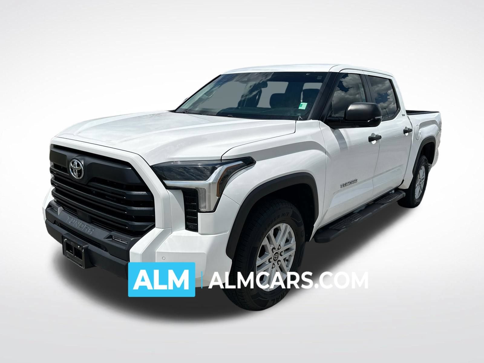 Used 2024 Toyota Tundra SR5 w/ SR5 Convenience Package RWD image 1