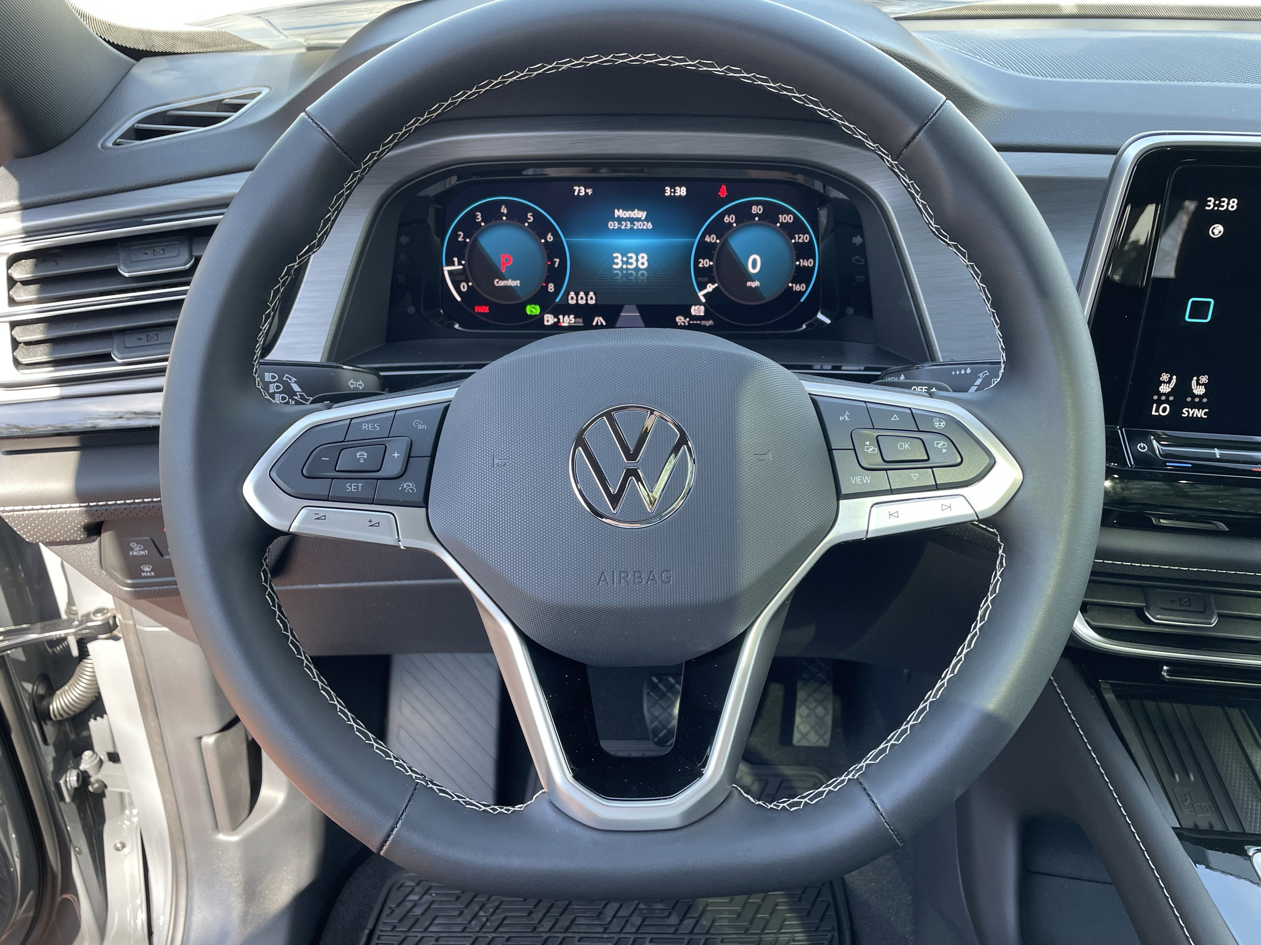 New 2026 Volkswagen Atlas Cross Sport SE image 18