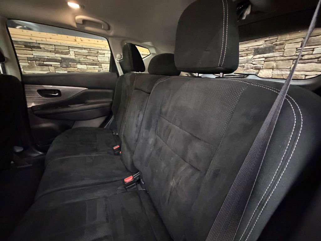 Used 2018 Nissan Murano SV image 27