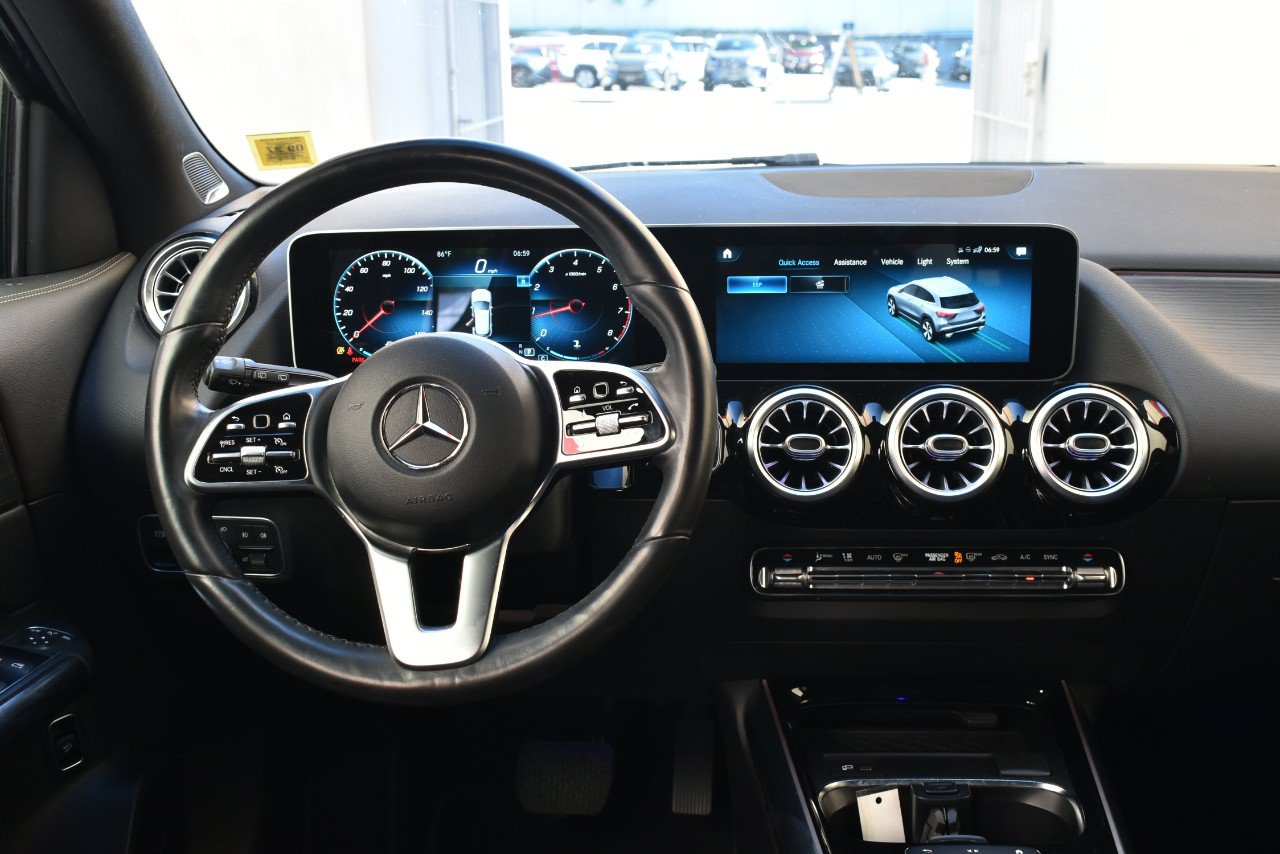 Used 2021 Mercedes-Benz GLA 250 4MATIC image 19