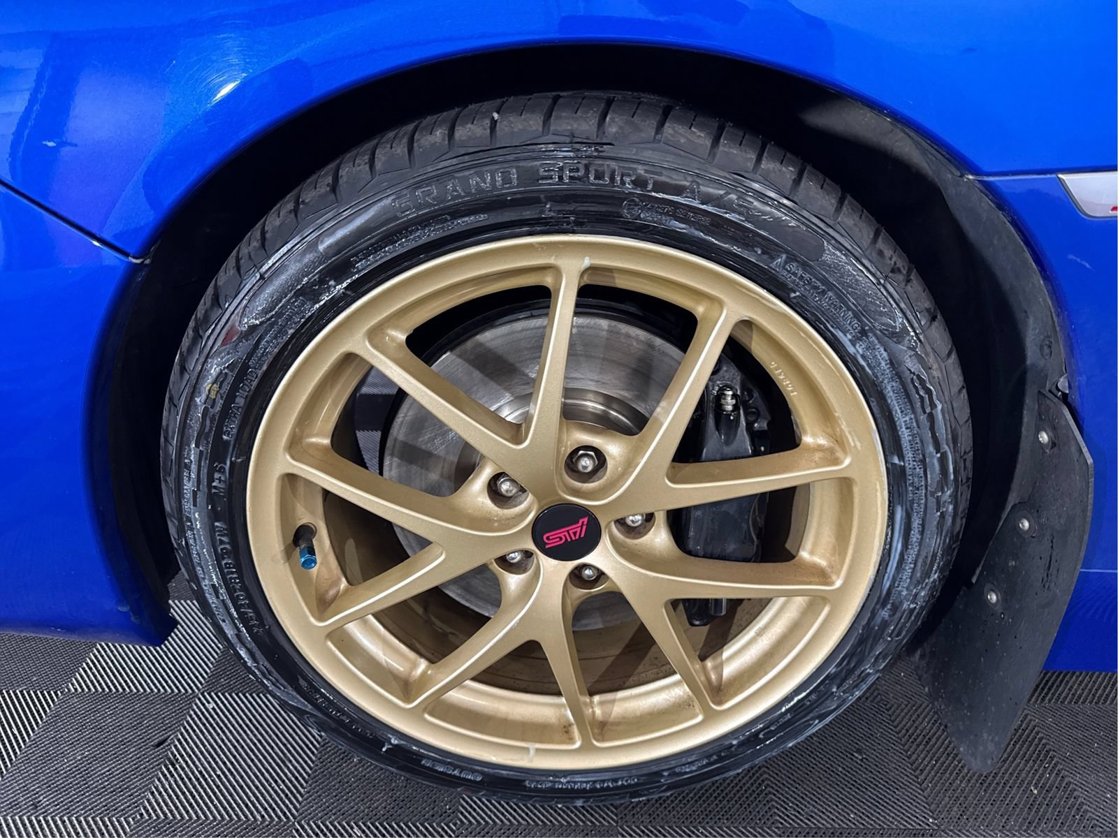 Used 2015 Subaru WRX STI Launch Edition AWD/4WD image 23