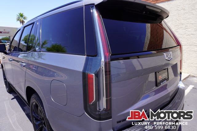 Used 2022 Cadillac Escalade Sport Platinum w/ Heavy-Duty Trailer Package image 94