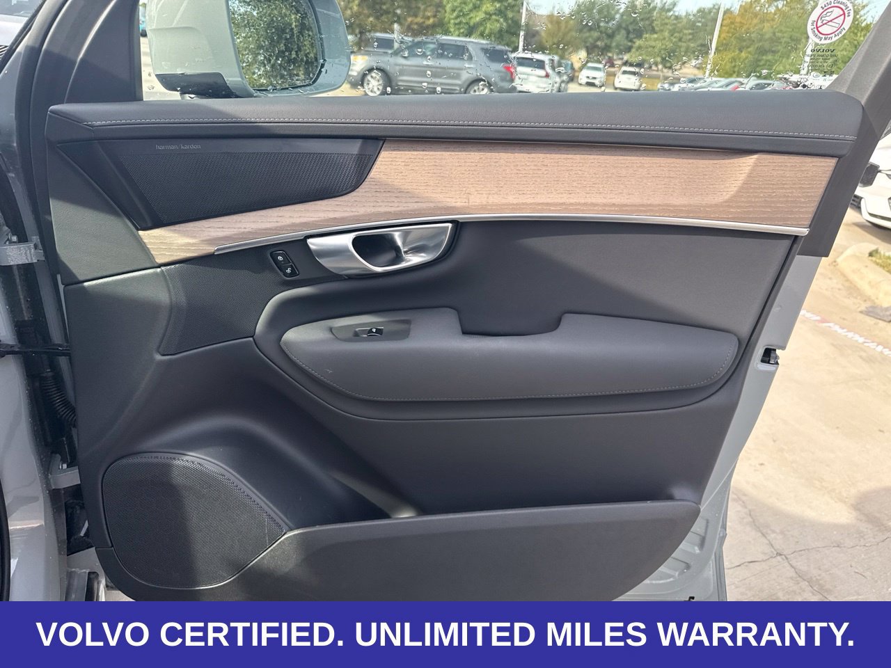 Certified 2026 Volvo XC90 B6 Plus AWD/4WD image 15