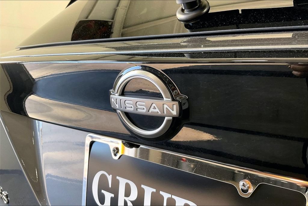 Certified 2025 Nissan Kicks SV AWD/4WD image 36