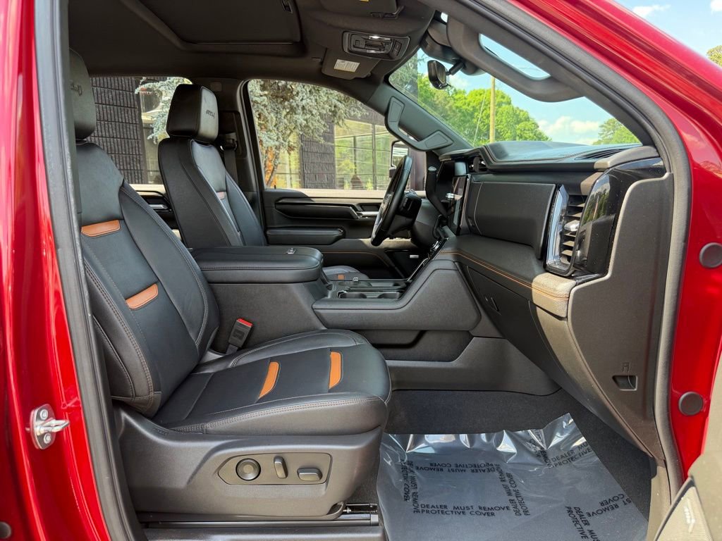 Used 2024 GMC Sierra 2500 AT4 w/ Technology Package AWD/4WD image 34